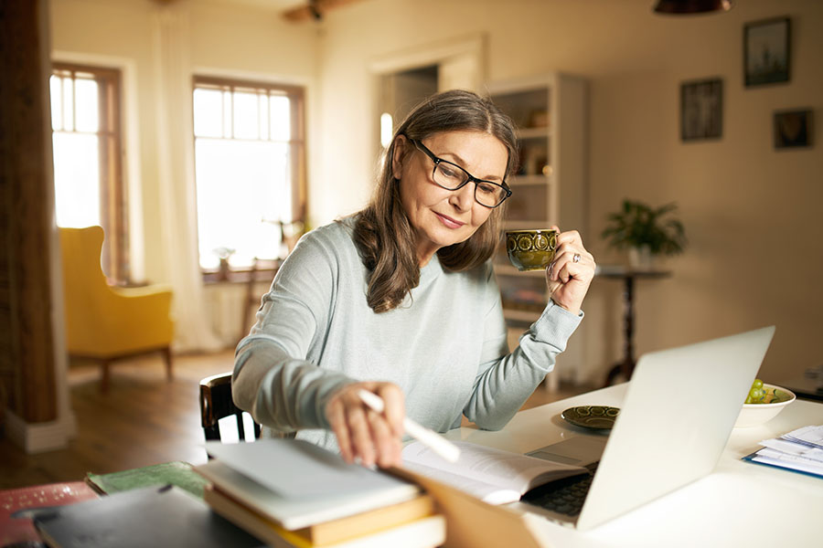 Postponing retirement